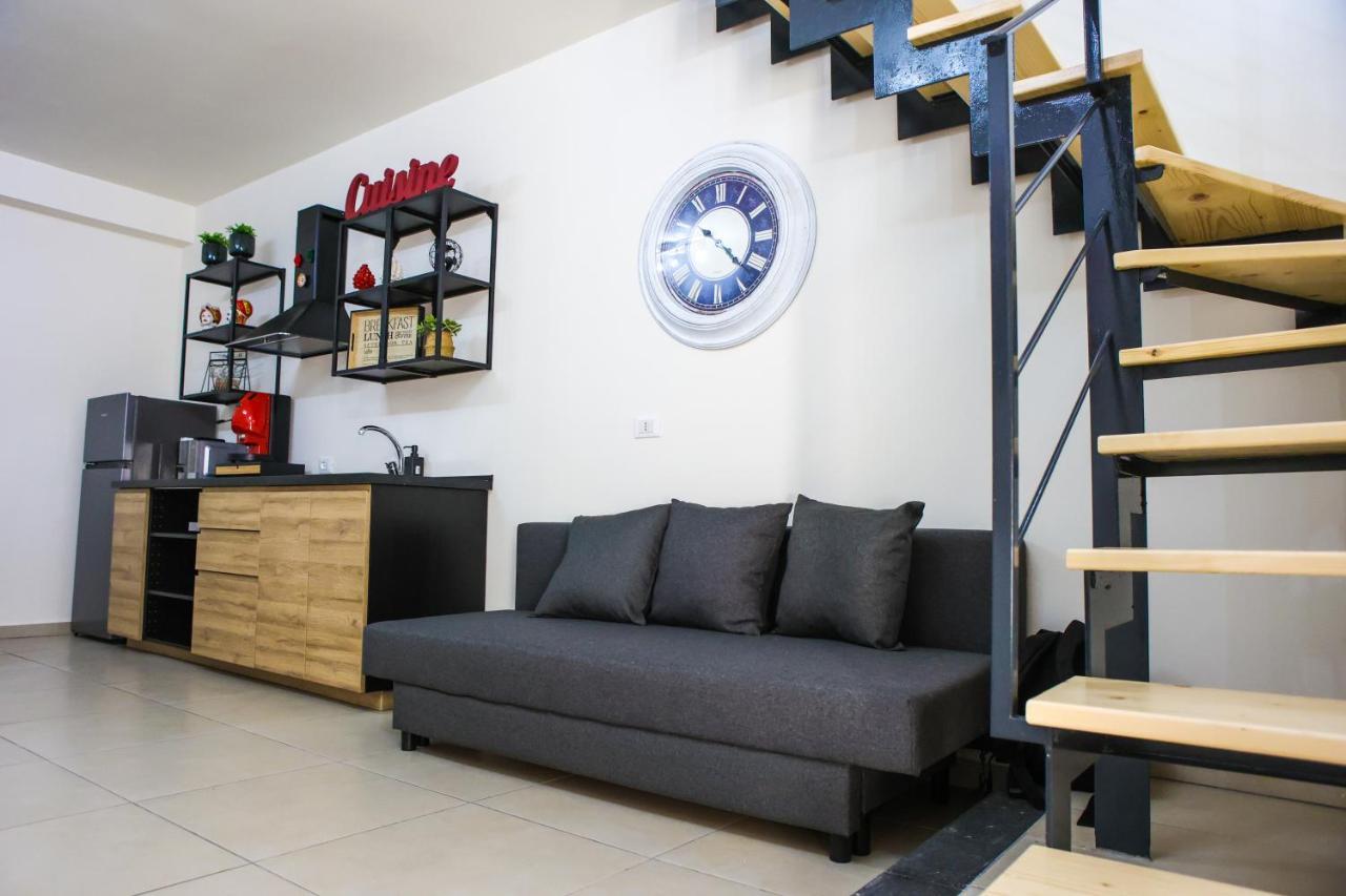 Beatrix Home Катания Экстерьер фото